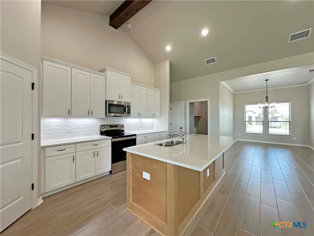 $389,000 | 402 Juniper Drive, Troy, TX 76579