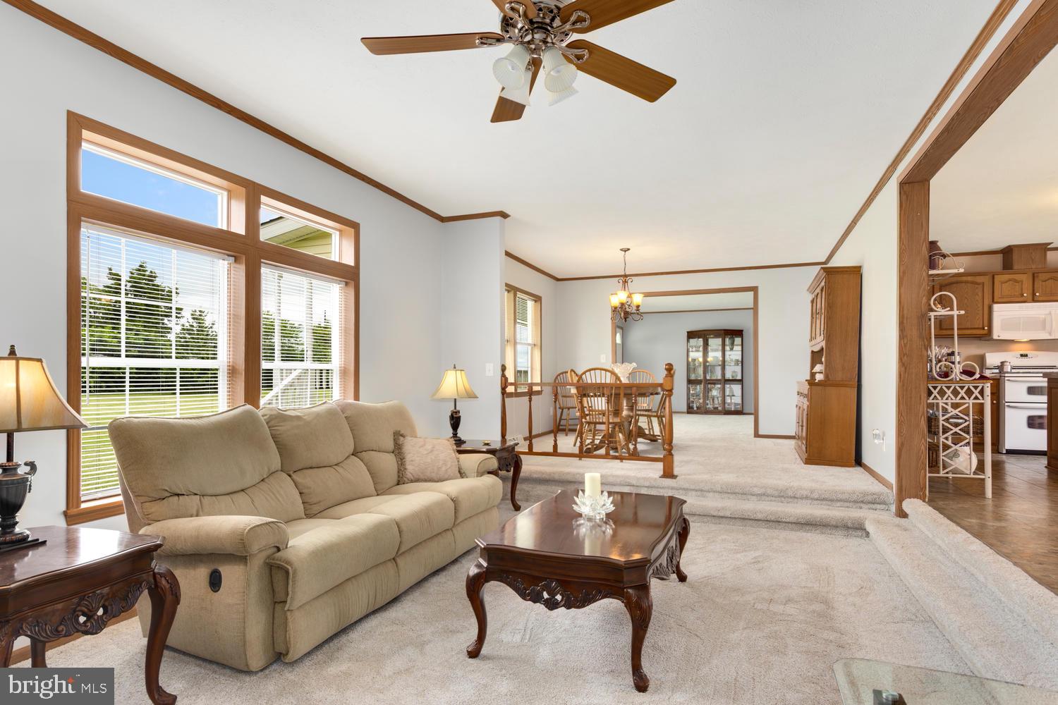 836 Murphy Road Centreville, MD 21617 - Photo 11 of 39 Bright open family room