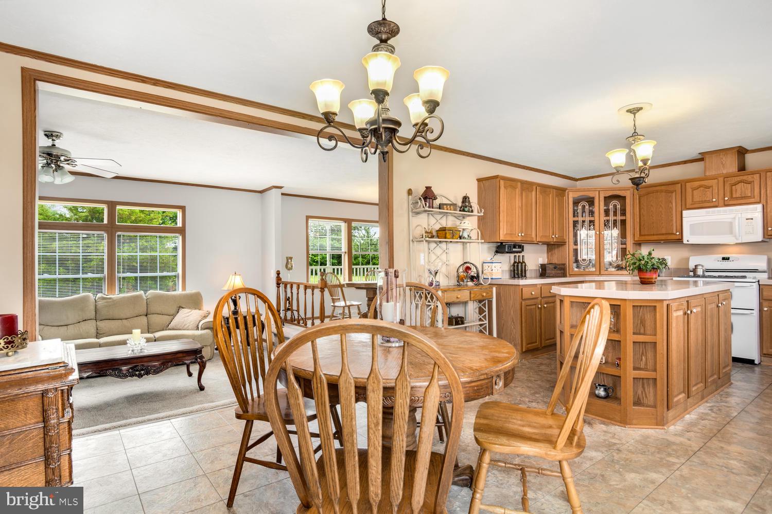 836 Murphy Road Centreville, MD 21617 - Photo 6 of 39 Eat- in kitchen
