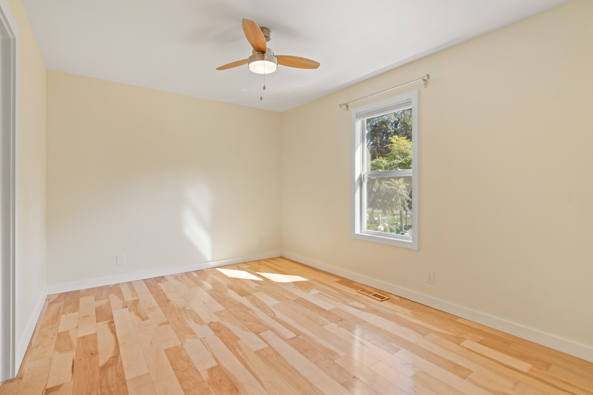 1327 Hugh Hunter Road Oak Grove, KY 42262 - Photo 12 of 36 a view of an empty room with a window
