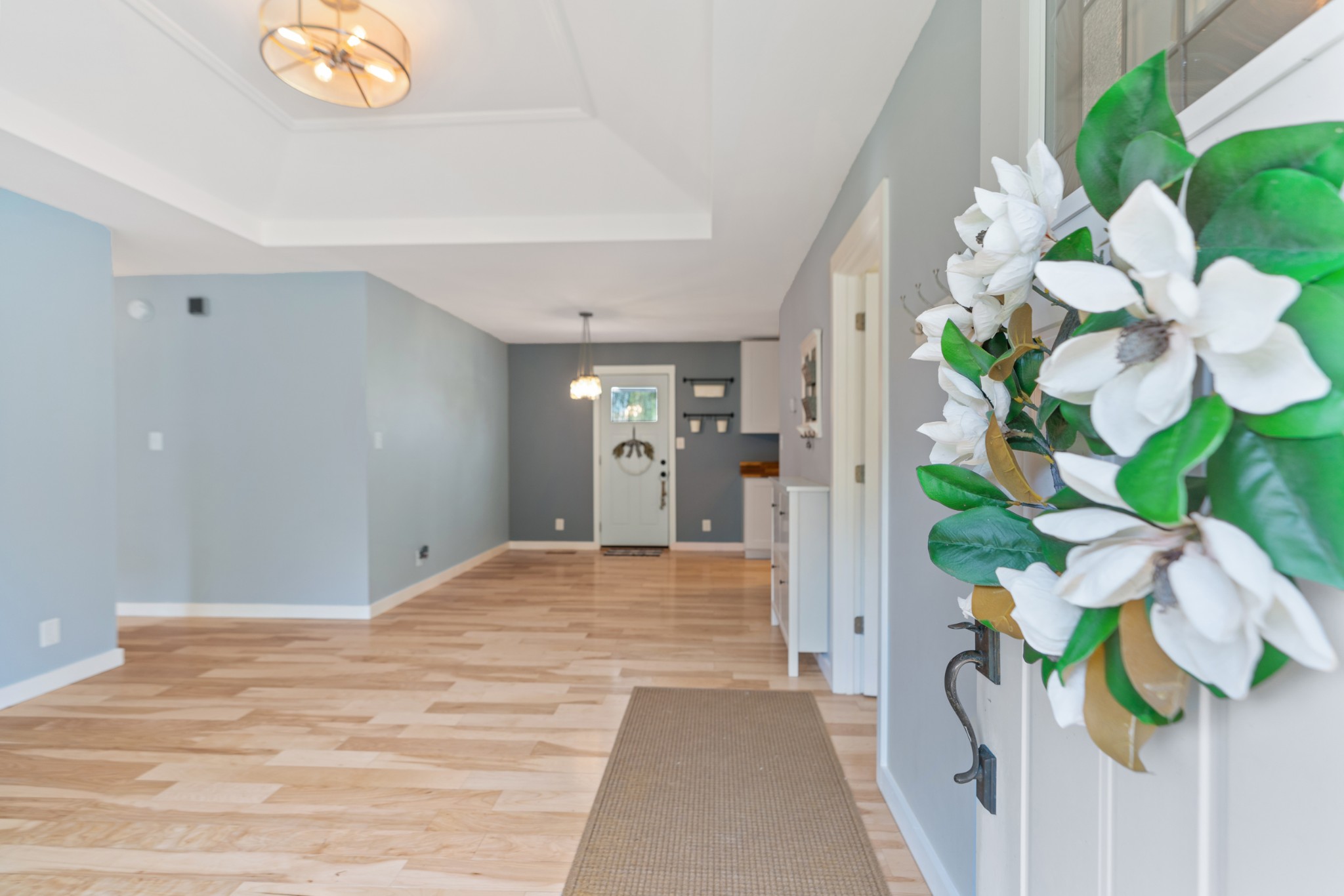1327 Hugh Hunter Road Oak Grove, KY 42262 - Photo 7 of 36 a view of entryway