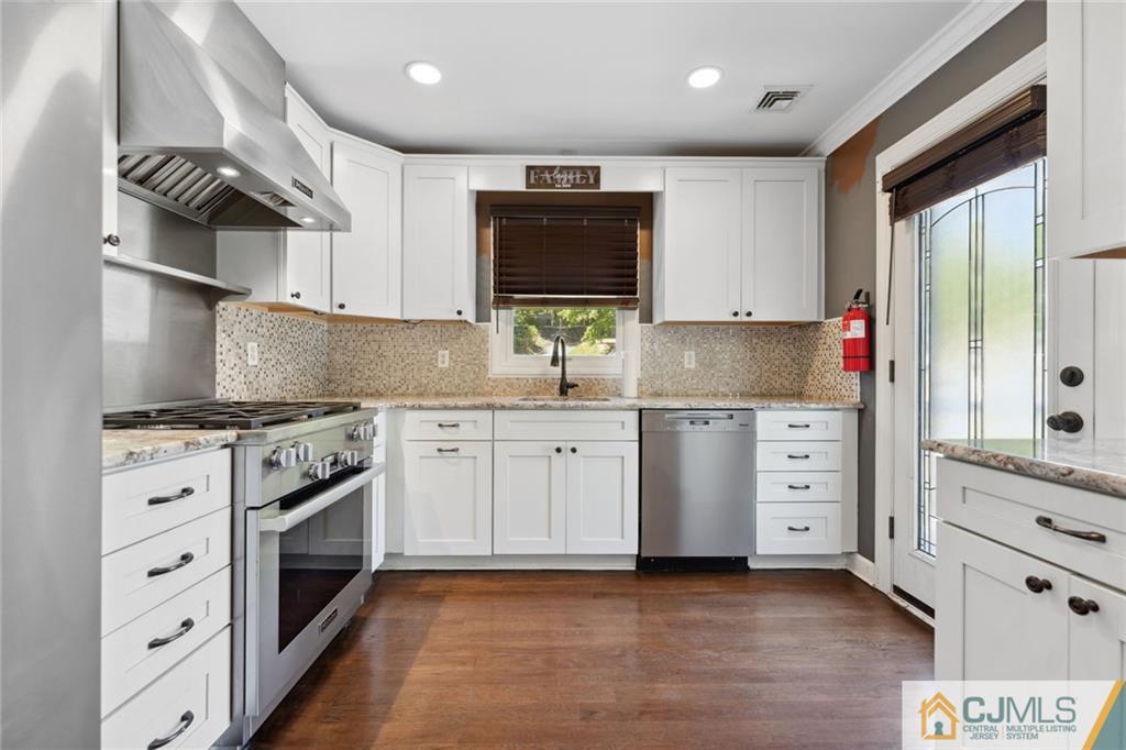 211 Mooney Road Flanders, NJ 07836 - Photo 9 of 28 Gallery Image 9