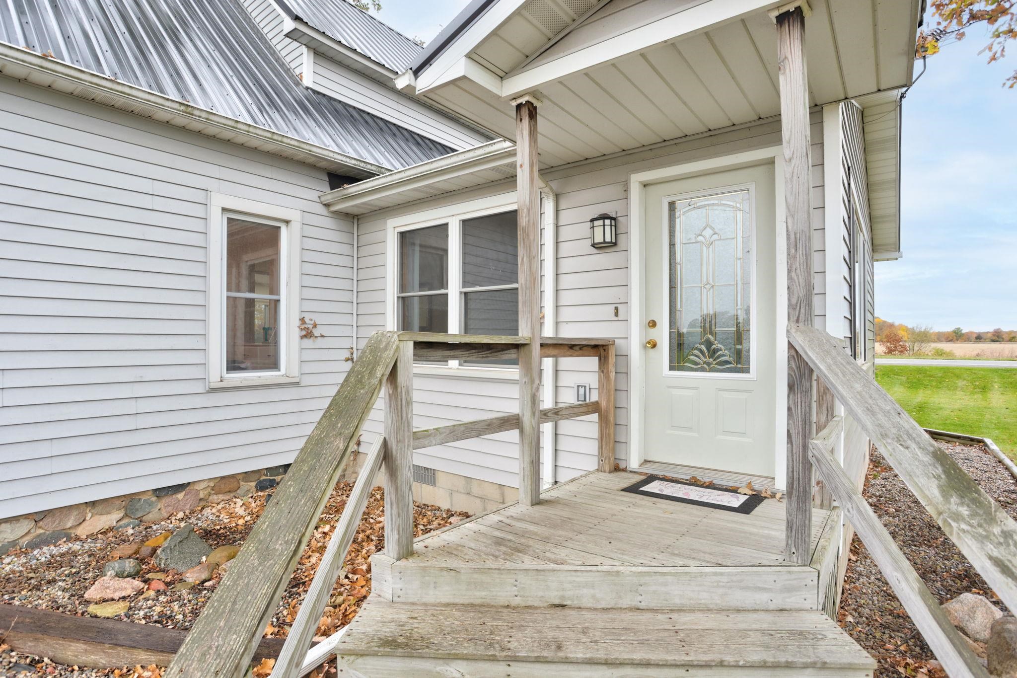 12951 South Graham Road Chesaning, MI 48616 - Photo 14 of 55