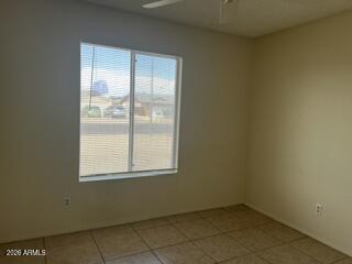 7203 West Hatcher Road Peoria, AZ 85345 - Photo 13 of 17 IMG_4443
