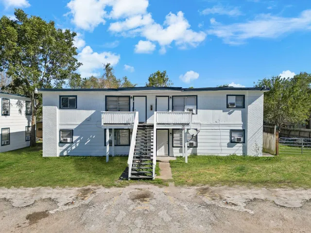 $899,000 | 2312-2315 Avenue B, Dickinson, TX 77539