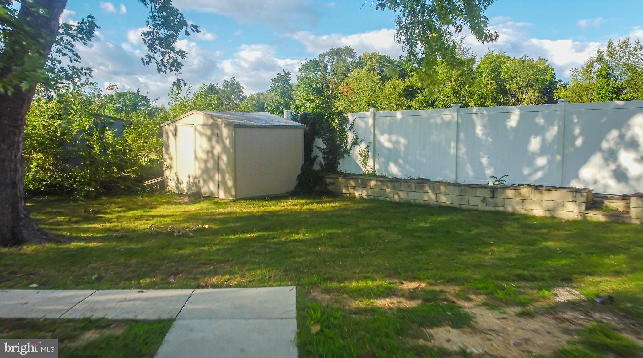 200 Baldwin Road Glassboro, NJ 08028 - Photo 5 of 29 a view of a yard