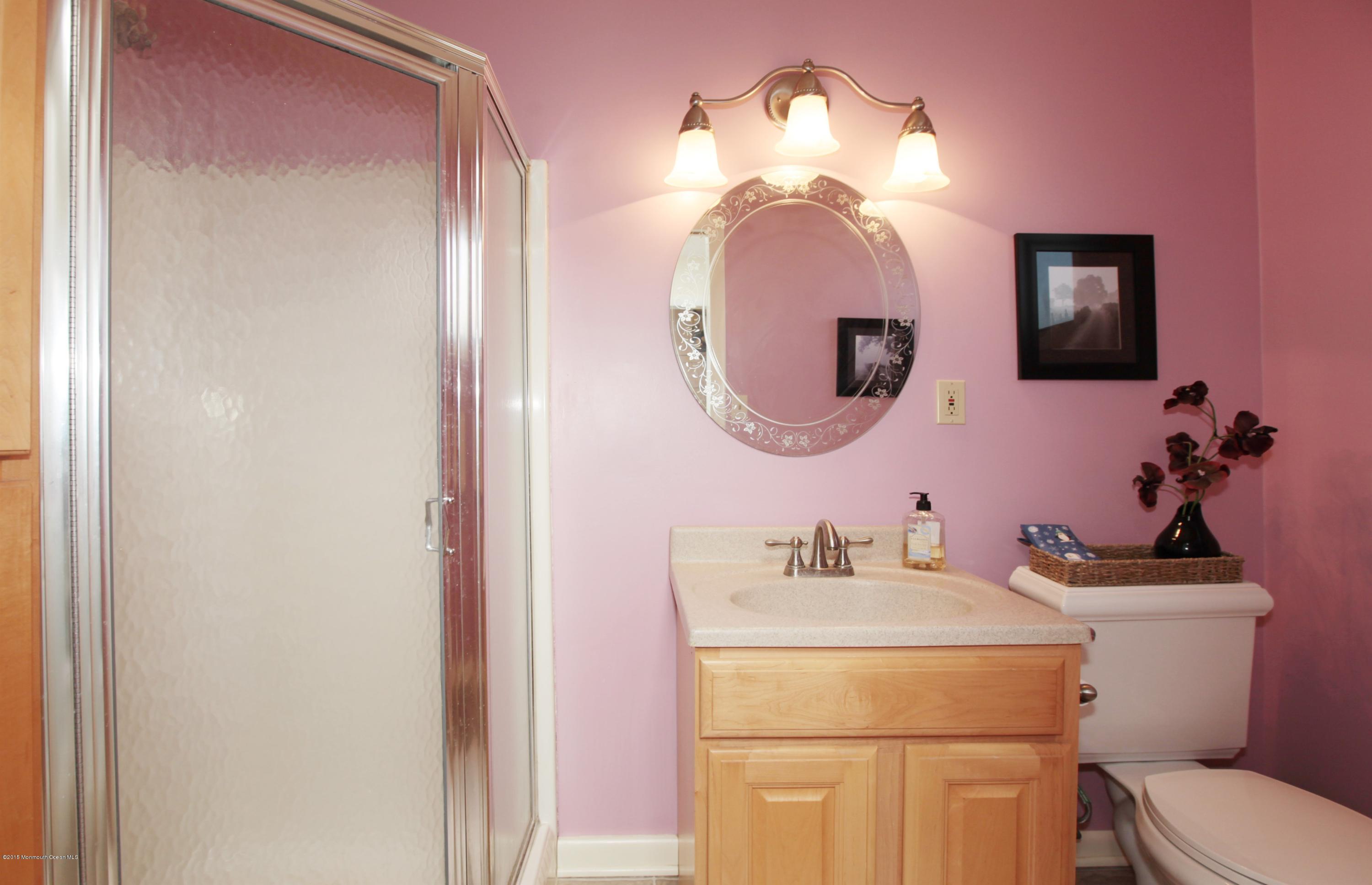 126 Spring Street Red Bank, NJ 07701 - Photo 7 of 21 007_Bathroom.jpg