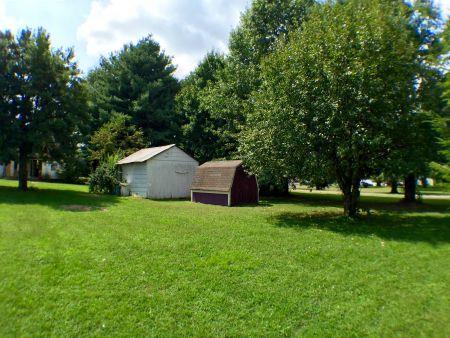 1011 Red Boiling Springs Road Lafayette, TN 37083 - Photo 11 of 19