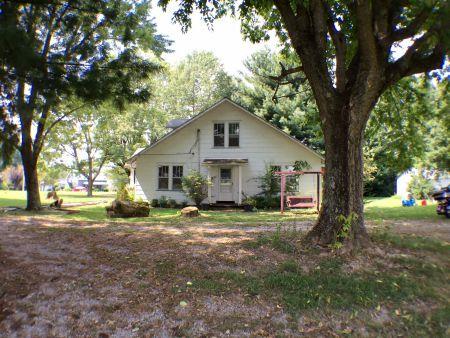 1011 Red Boiling Springs Road Lafayette, TN 37083 - Photo 16 of 19