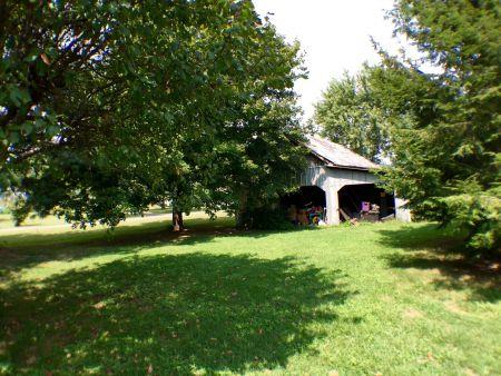 1011 Red Boiling Springs Road Lafayette, TN 37083 - Photo 9 of 19