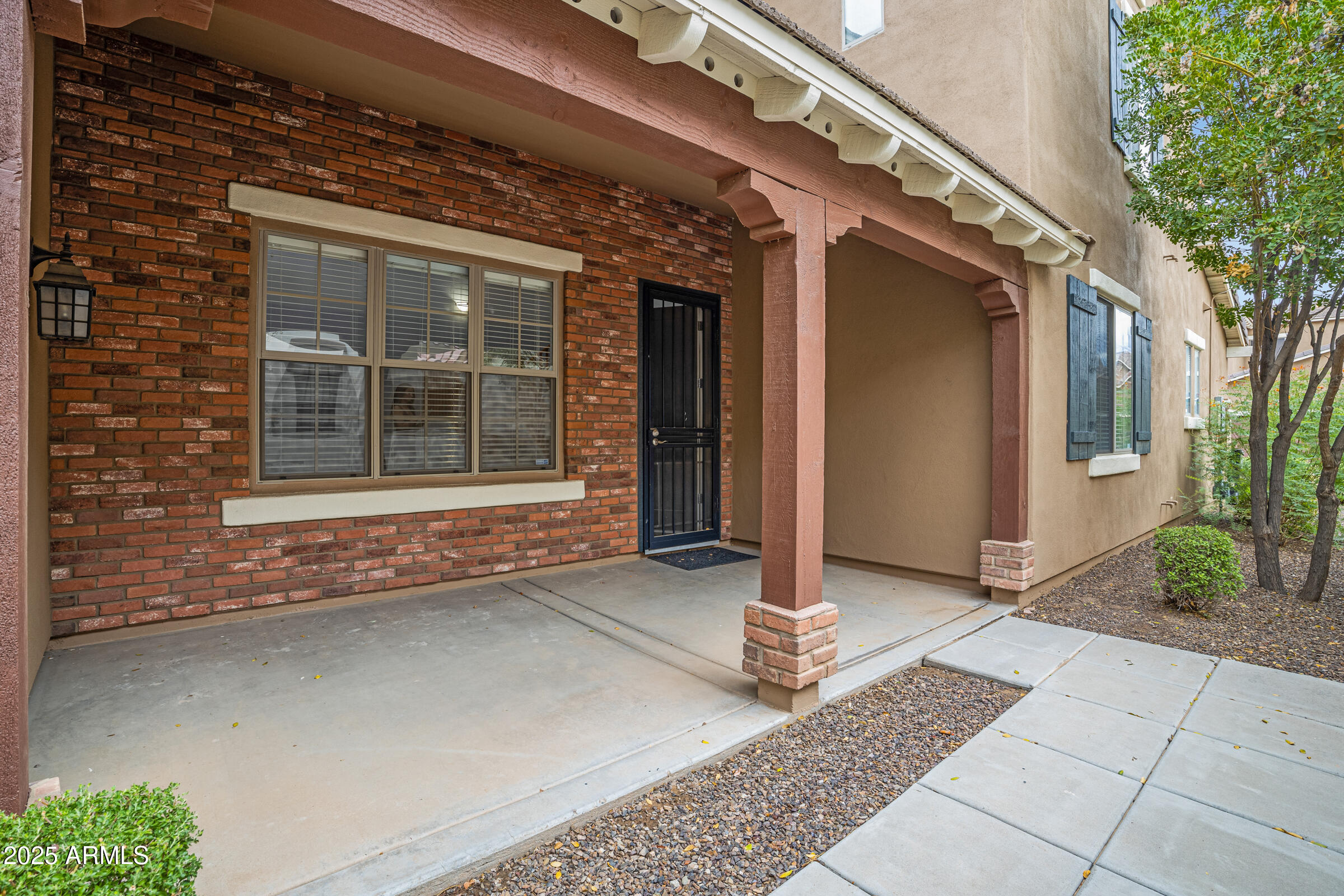 15366 West Bloomfield Road Surprise, AZ 85379 - Photo 21 of 48 a front view of a house