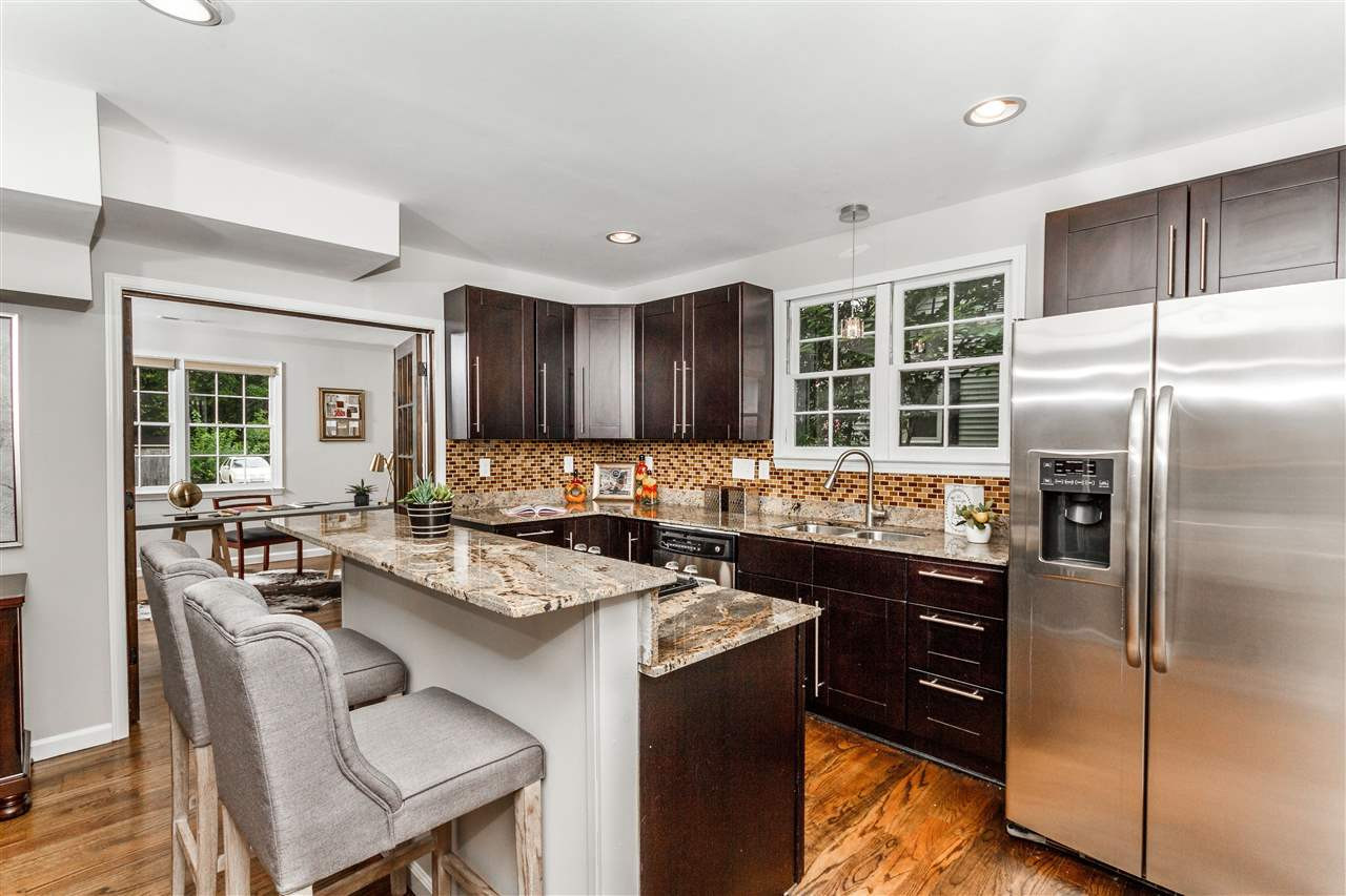 225 Freeman Street Raleigh, NC 27601 - Photo 3 of 25 Kitchen