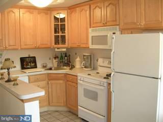 1893 Carter Road Folcroft, PA 19032 - Photo 3 of 6