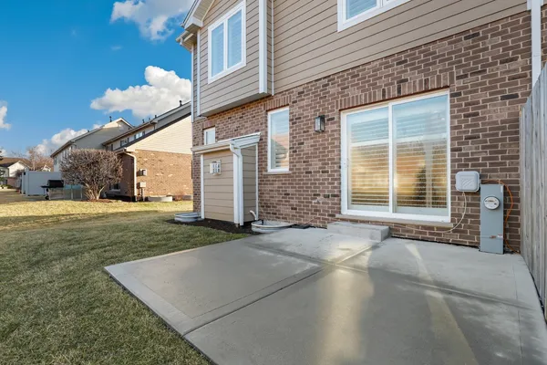 $489,900 | 9430 Churchill Drive, Hickory Hills, IL 60457