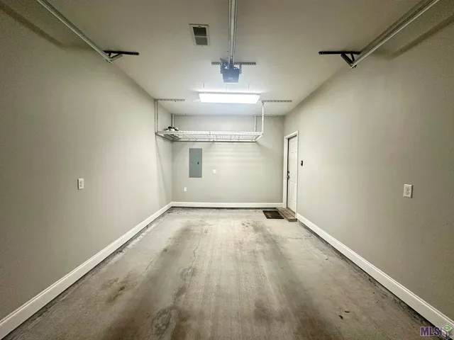 $1,350 | 10664 Florida Boulevard, Unit 8B, Walker, LA 70785