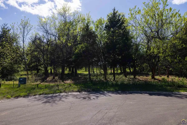 $59,900 | 0 Southwest 43rd Court, Unit BLK B LOT 10, Topeka, KS 66610