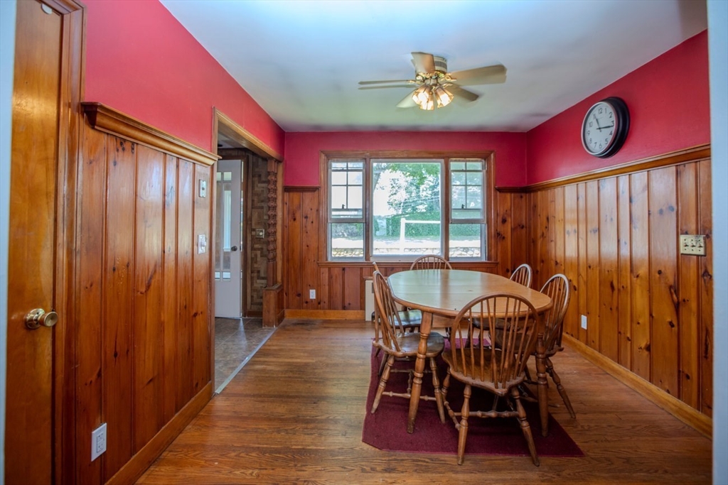 25 Inverness Road Swansea, MA 02777 - Photo 7 of 31 Gallery Image 7