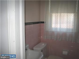 547 Michell Street Ridley Park, PA 19078 - Photo 8 of 10 Bathroom