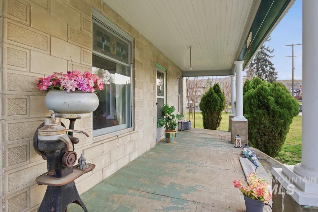 307 Cleveland Street Asotin, WA 99402 - Photo 28 of 34