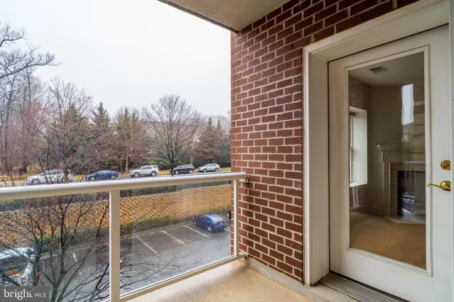 $2,450 | 12251 Roundwood Road, Unit 206, Lutherville-Timonium, MD 21093