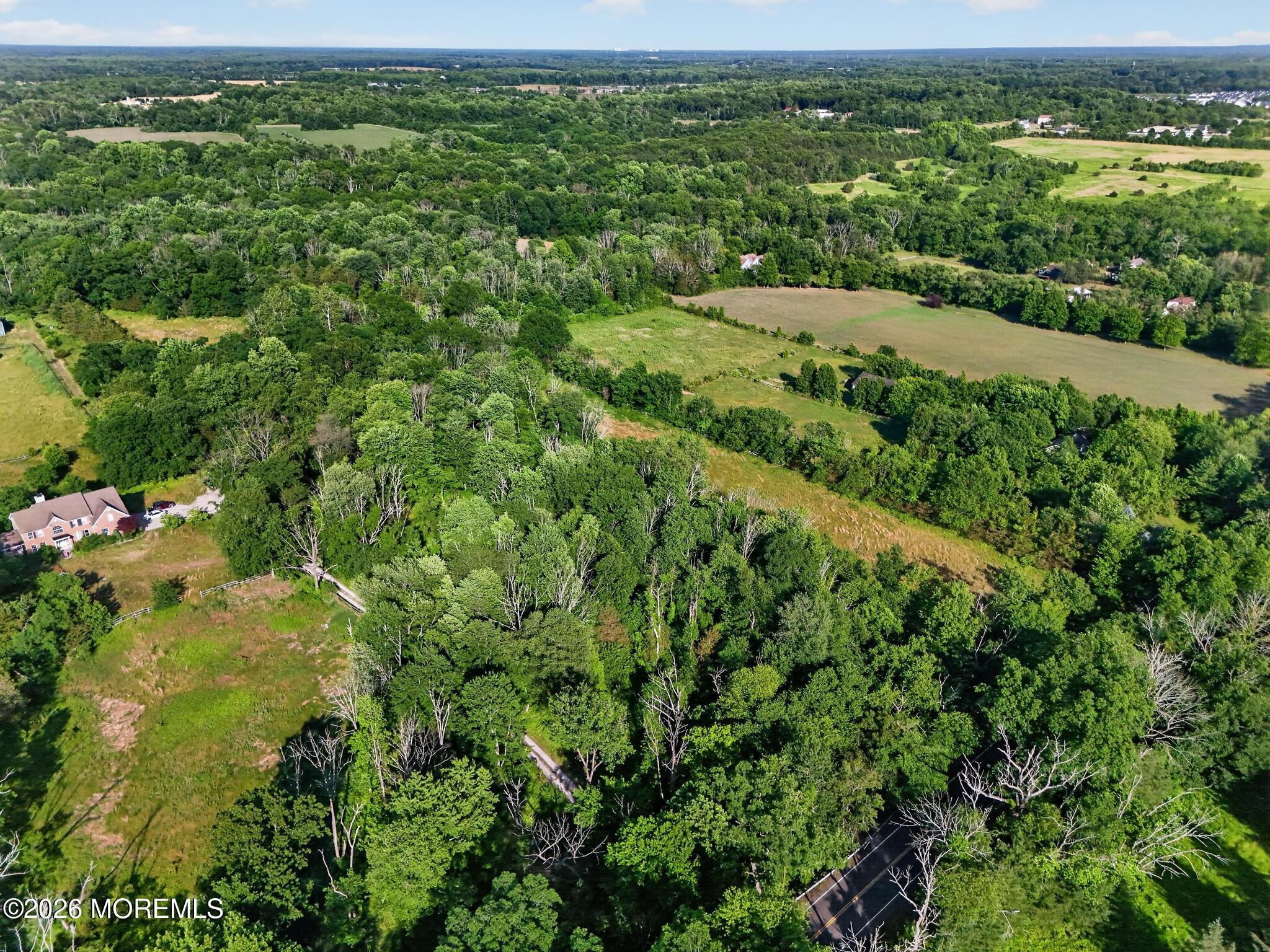 189 Province Line Road Allentown, NJ 08501 - Photo 16 of 40 16_189_Province_Line_Rd-Exterior-65_D