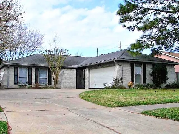 $2,095 | 310 Gentilly Drive, Katy, TX 77450