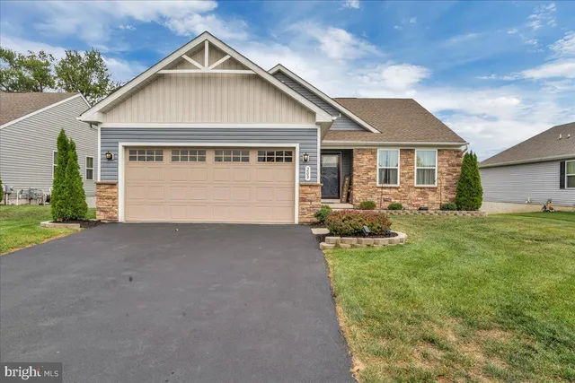 $475,000 | 209 Charles Corliss Boulevard, Clarksboro, NJ 08020