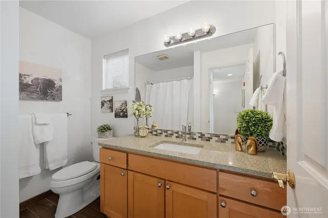 $595,000 | 19010 68th Avenue Northeast, Unit A201, Kenmore, WA 98028