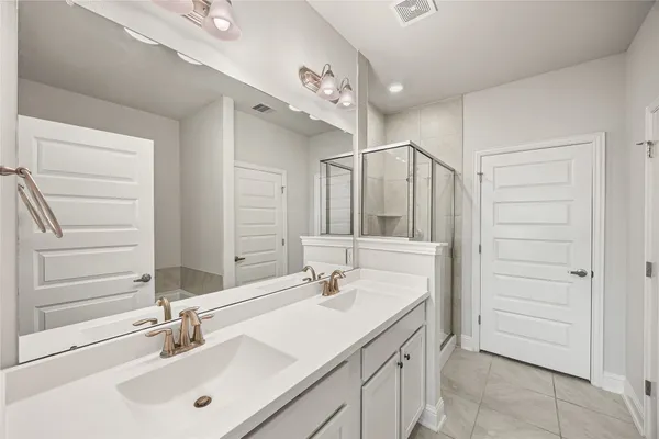 $2,600 | 400 Camino Bay Drive, Katy, TX 77493