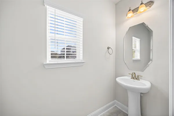 $2,600 | 400 Camino Bay Drive, Katy, TX 77493