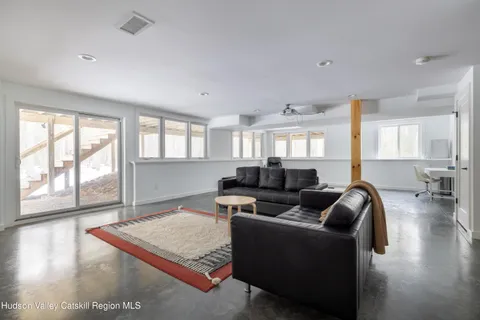 $835,000 | 158 Rivka Road, Saugerties, NY 12477