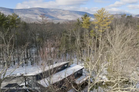 $835,000 | 158 Rivka Road, Saugerties, NY 12477