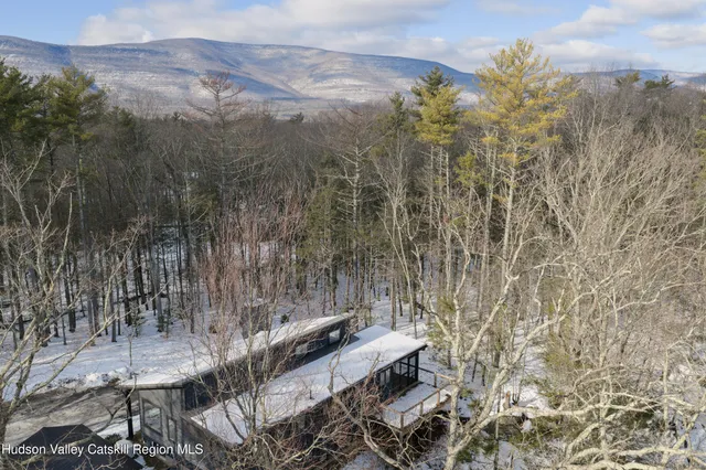 $835,000 | 158 Rivka Road, Saugerties, NY 12477