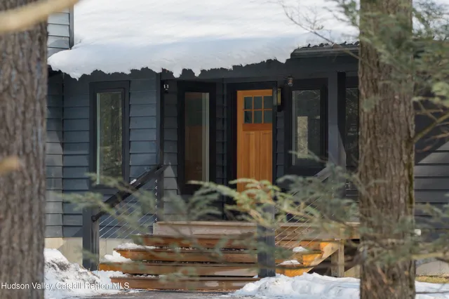 $835,000 | 158 Rivka Road, Saugerties, NY 12477