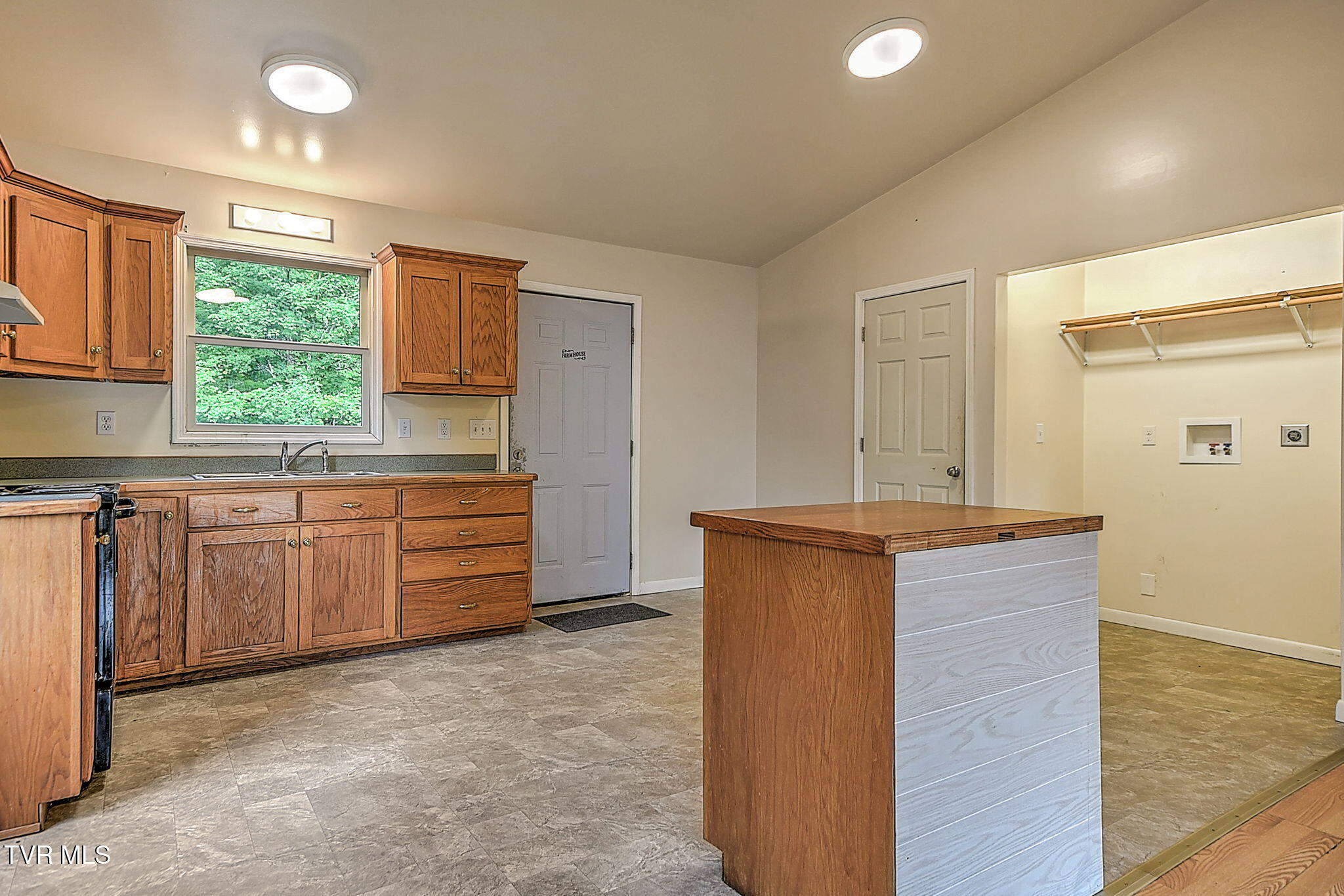 655 Wadlow Gap Road Kingsport, TN 37660 - Photo 50 of 66 9-web-or-mls-649 Wadalow Gap DP-10