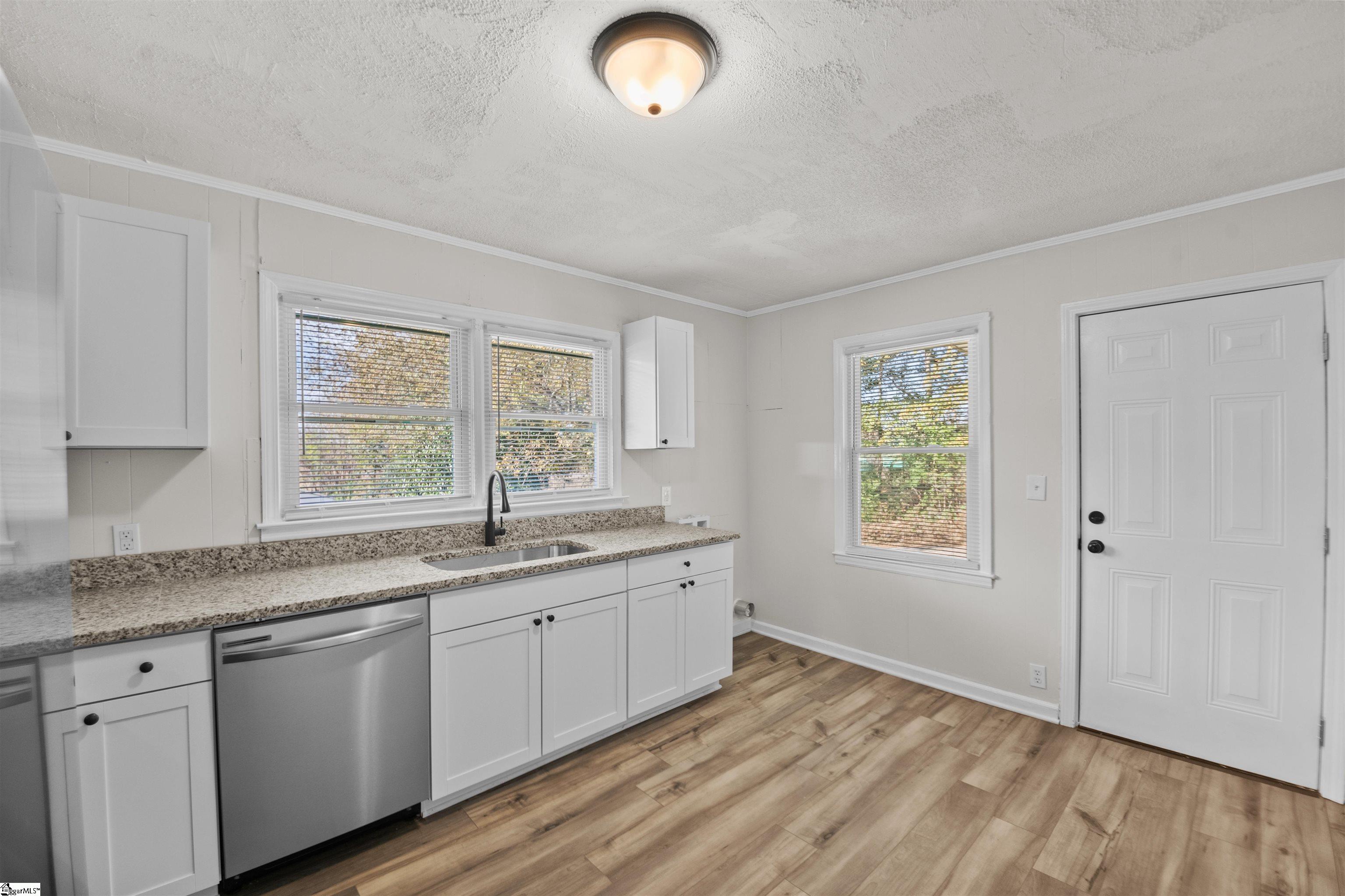 107 Autumn Lane Easley, SC 29642 - Photo 10 of 20