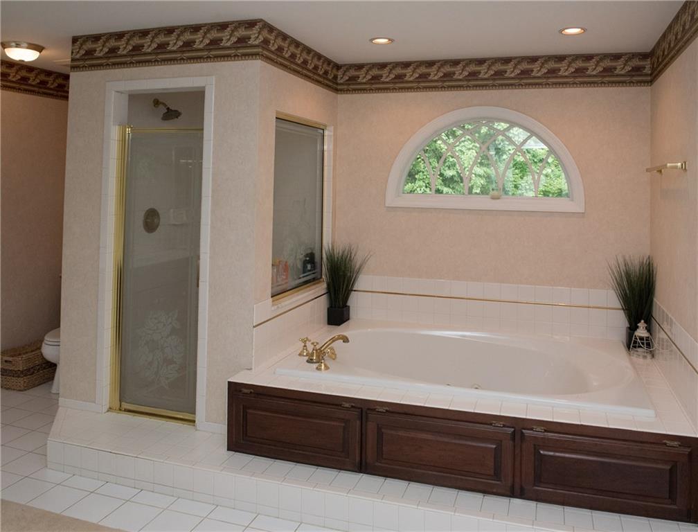 1160 Harvard Road Pittsburgh, PA 15205 - Photo 10 of 25 Gallery Image 10