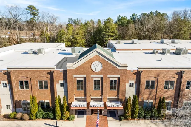 $499,000 | 604 District Court, Fort Mill, SC 29708