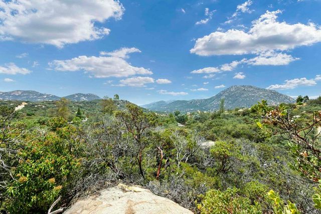 a view of outdoor space with city view