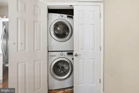 $325,000 | 4656 Lawton Way, Alexandria, VA 22311