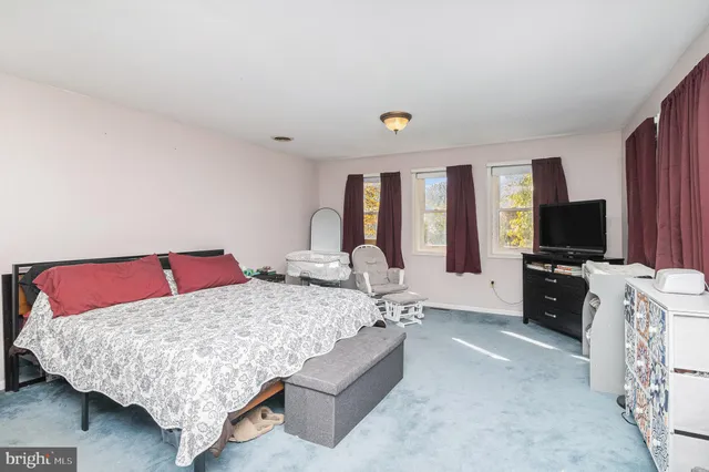 $425,000 | 7710 Queen Street, Glenside, PA 19038