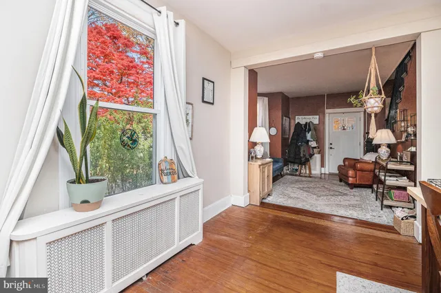 $425,000 | 7710 Queen Street, Glenside, PA 19038