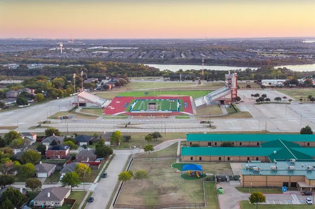 an aerial view of multiple house