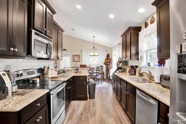 $329,000 | 1716 Arcadia Drive, Foley, AL 36535