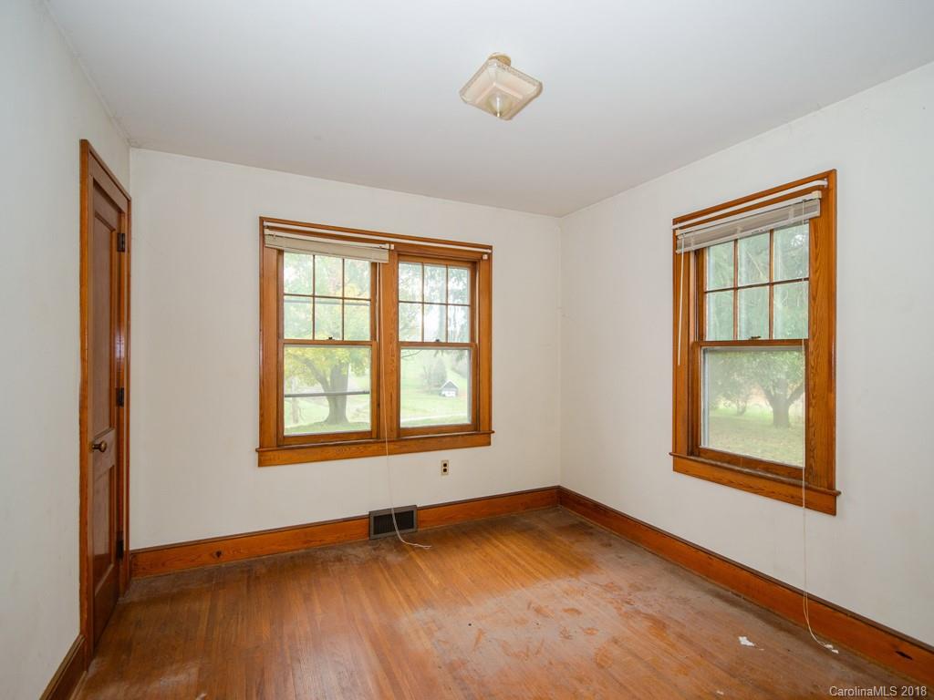 151 Hookers Gap Road Candler, NC 28715 - Photo 10 of 24 Gallery Image 10
