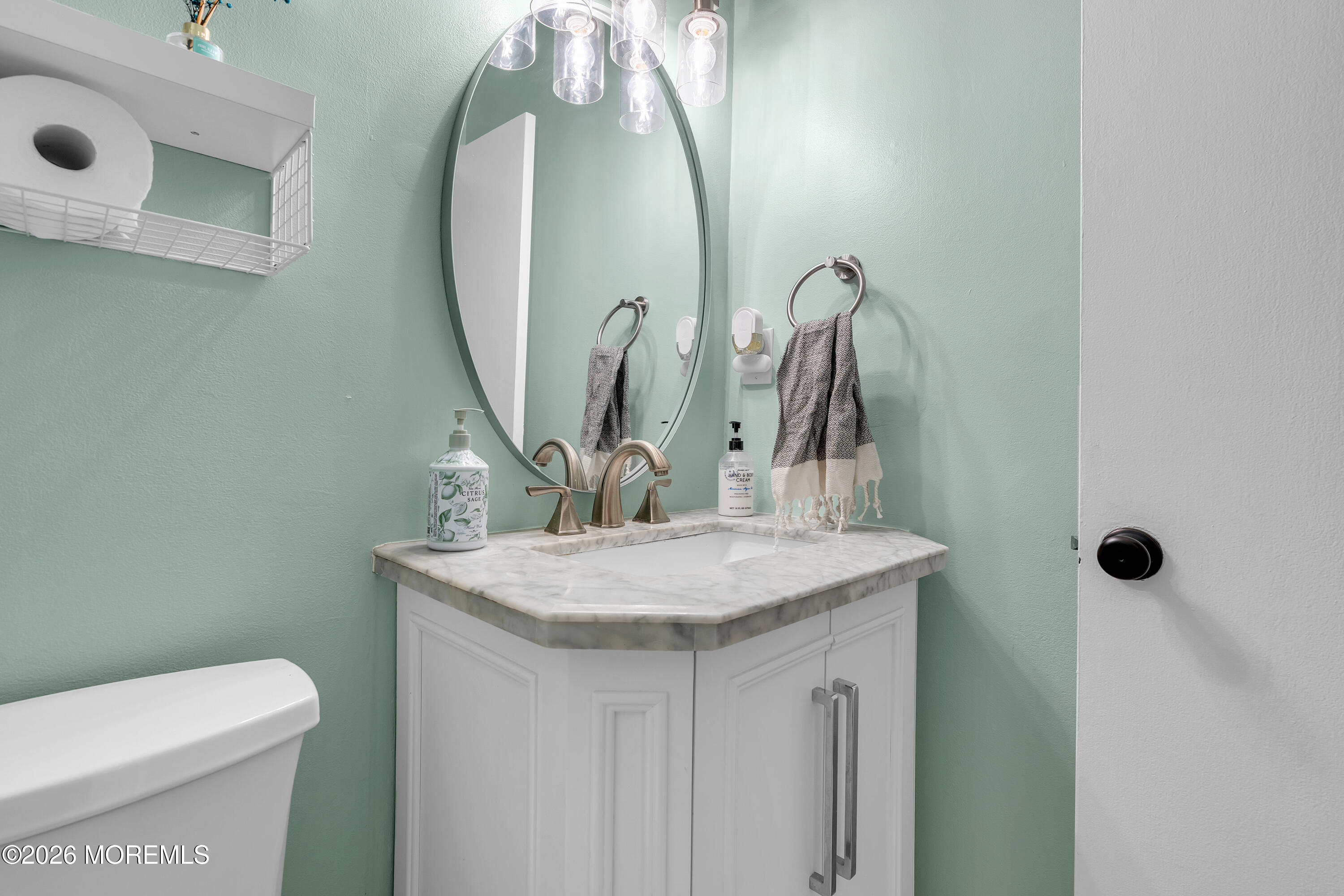 367 Middlewood Road Middletown, NJ 07748 - Photo 20 of 42 18-print-A7409283
