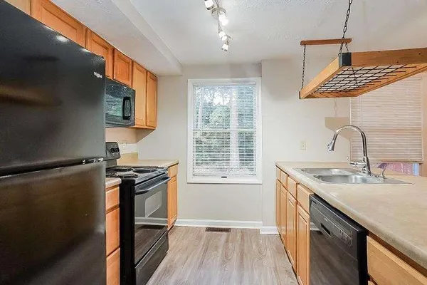 $425,000 | 110 Paddock Trail, Peachtree City, GA 30269