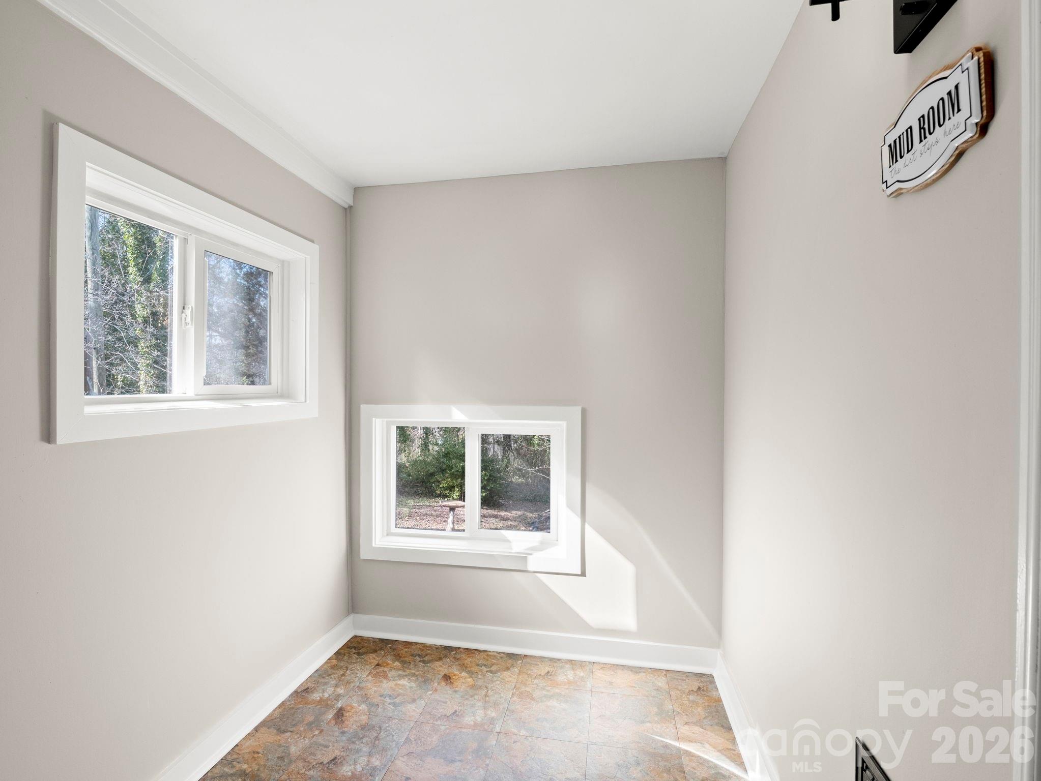 204 West Fernwood Drive Rutherfordton, NC 28139 - Photo 28 of 34 a view of an empty room with a window