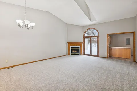 $315,000 | 805 Southcross Drive East, Burnsville, MN 55306