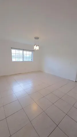 $2,200 | 3640 North 56th Avenue, Unit 412, Hollywood, FL 33021